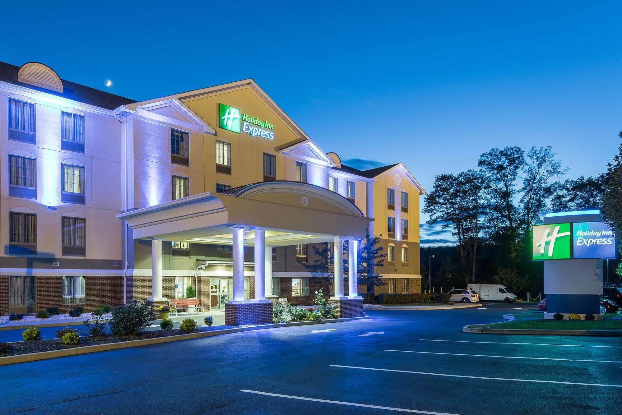 Holiday Inn Express Haskell-Wayne Area, An Ihg Hotel Екстер'єр фото